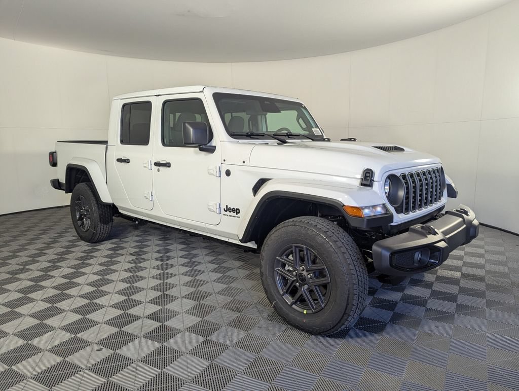 New 2026 Jeep Gladiator Sport AWD/4WD image 2