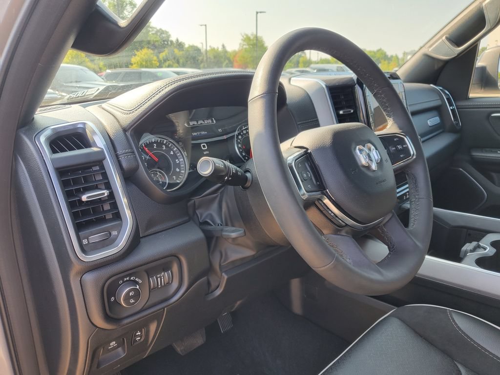 Used 2025 RAM 1500 Laramie w/ Sport Appearance Package AWD/4WD image 21