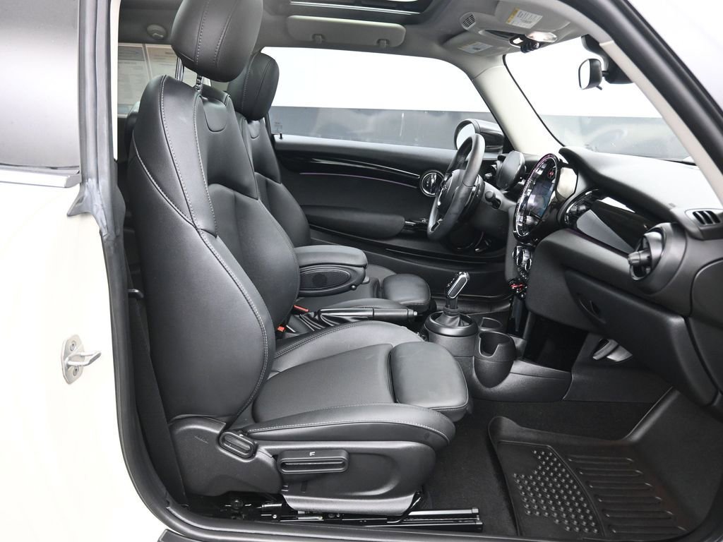 Used 2022 MINI Cooper S image 37