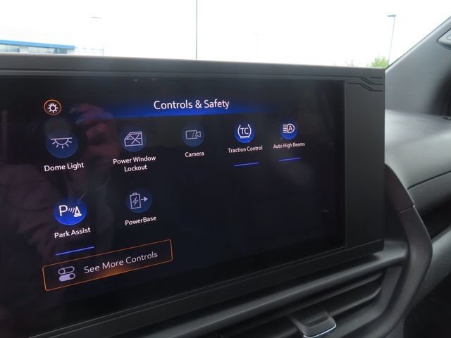 Certified 2024 Chevrolet Silverado EV W/T AWD/4WD image 23