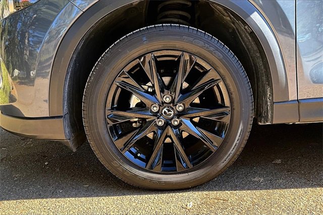 Used 2024 MAZDA CX-5 Carbon Edition image 31