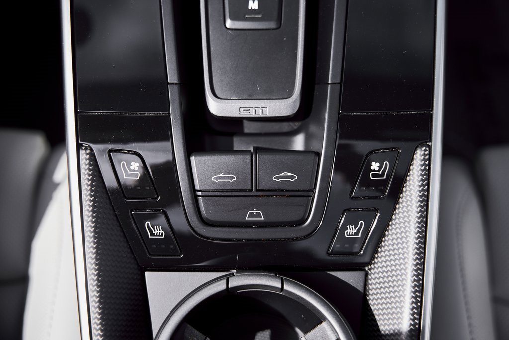 Used 2025 Porsche 911 Turbo S image 65