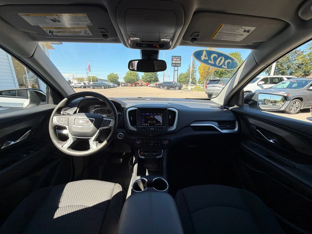 Certified 2024 GMC Terrain SLE w/ Driver Convenience Package FWD image 26