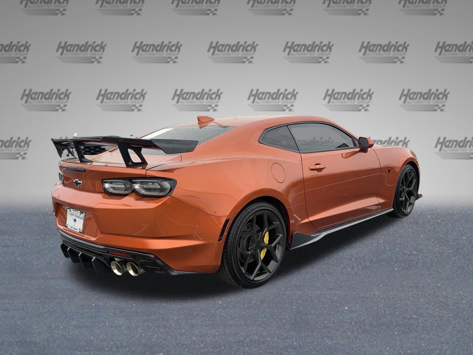 Used 2023 Chevrolet Camaro LT w/ RS Package image 10