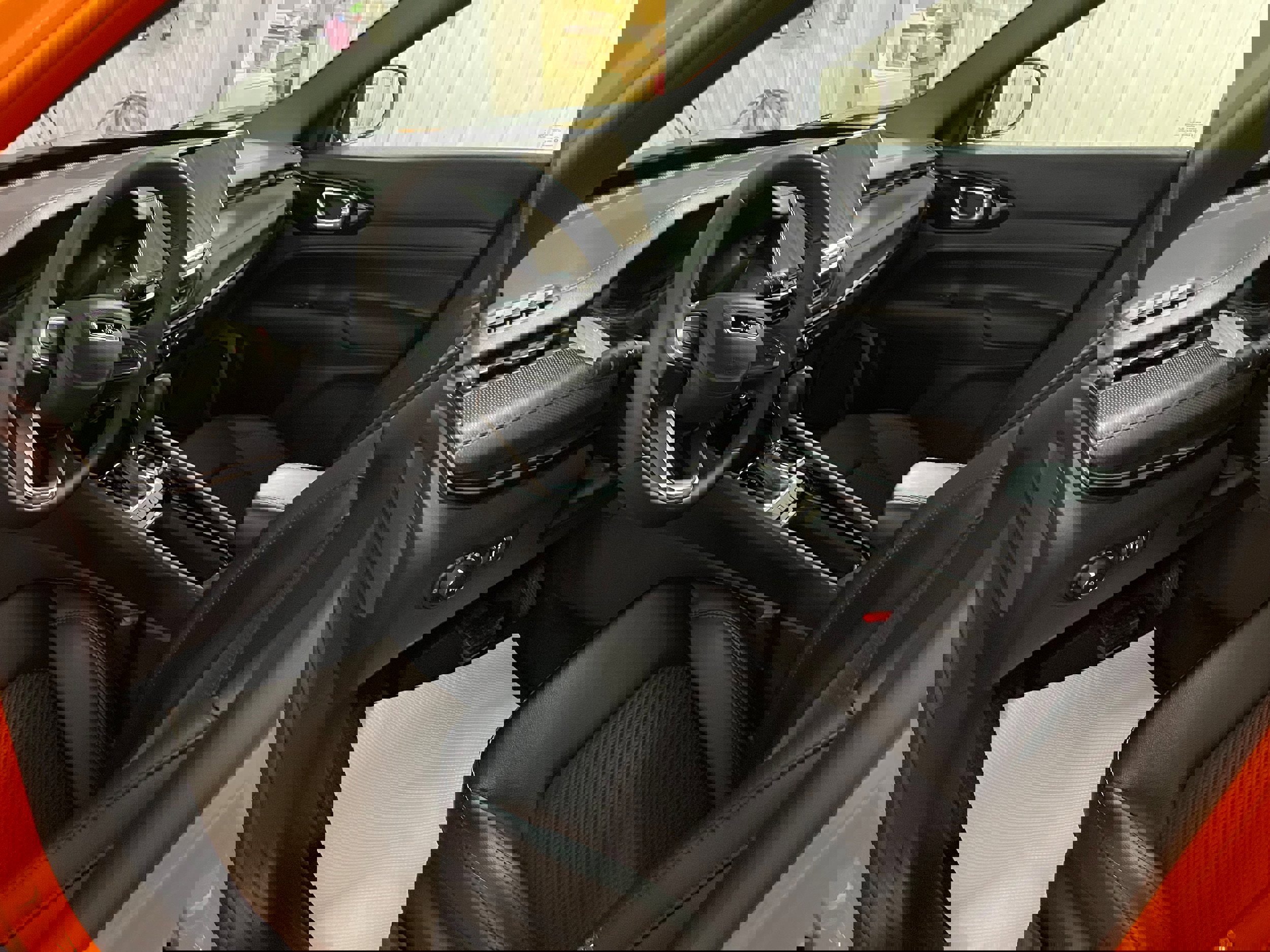 New 2026 Jeep Compass Latitude image 8