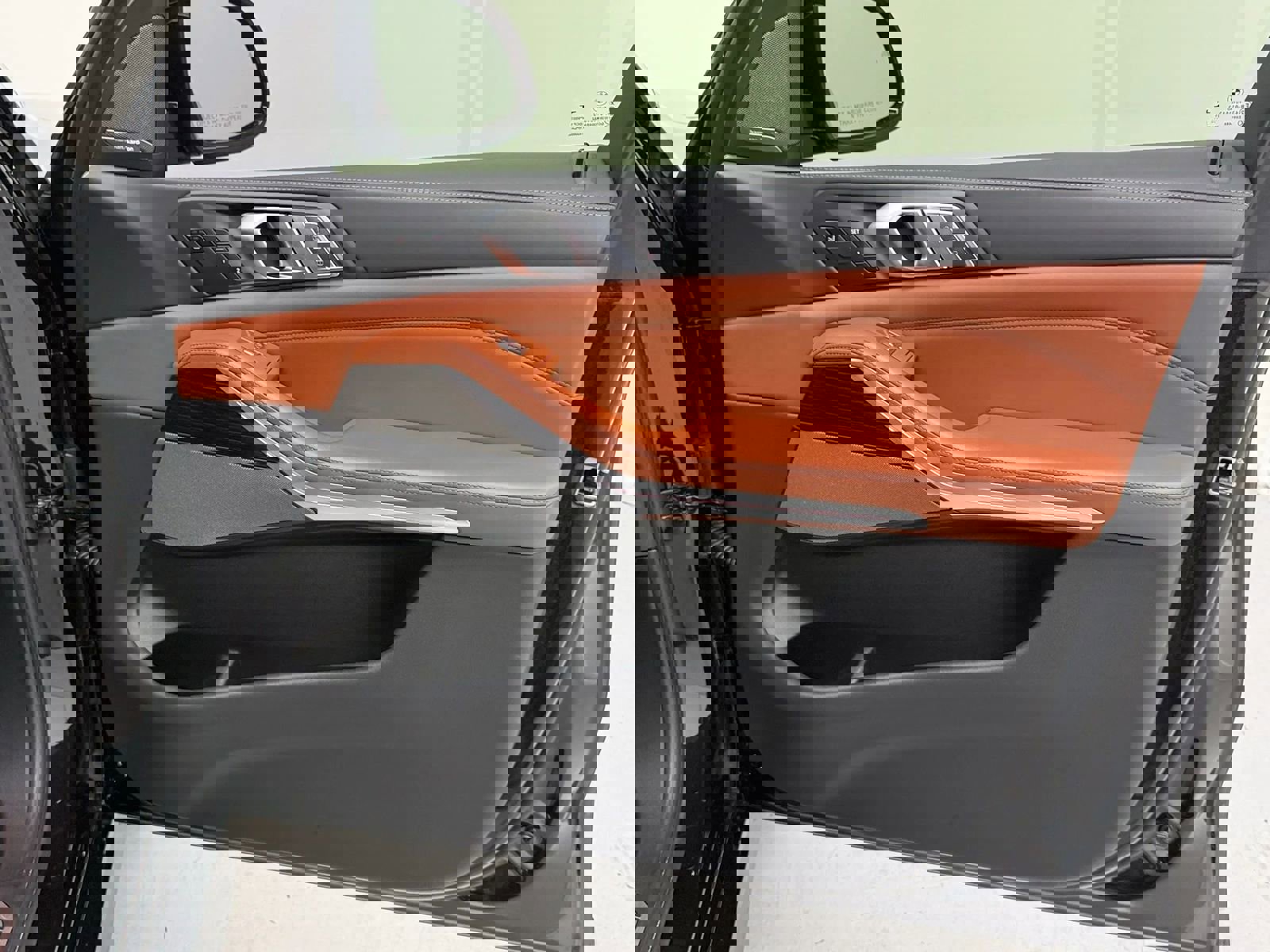 Used 2021 BMW X7 M50i w/ Luxury Seating Package image 34