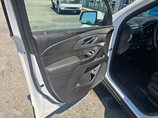 Used 2023 Chevrolet Traverse LT w/ Rear Camera Mirror Package AWD/4WD image 11