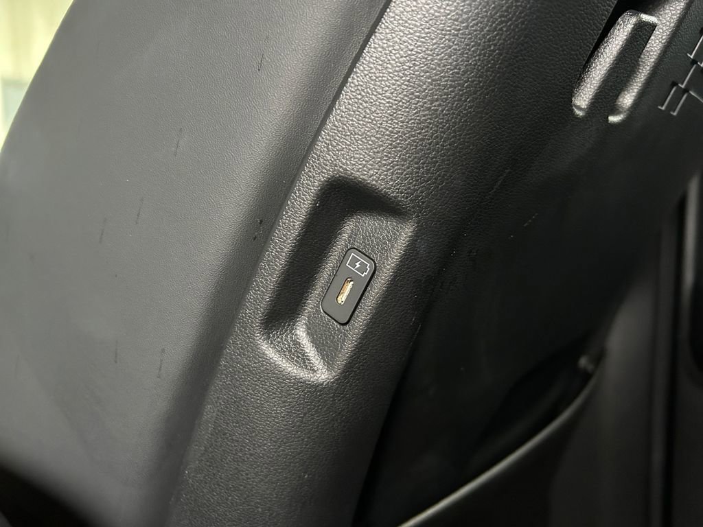 Used 2025 Hyundai Santa Fe SEL image 37