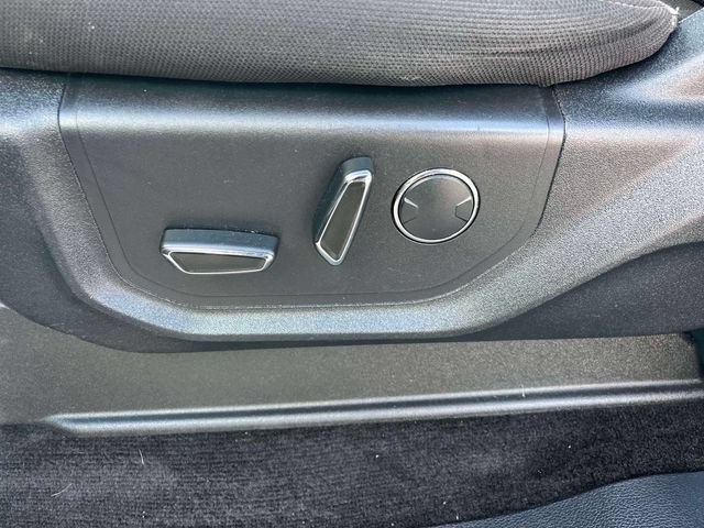 Used 2018 Ford F150 XLT w/ Equipment Group 302A Luxury AWD/4WD image 27