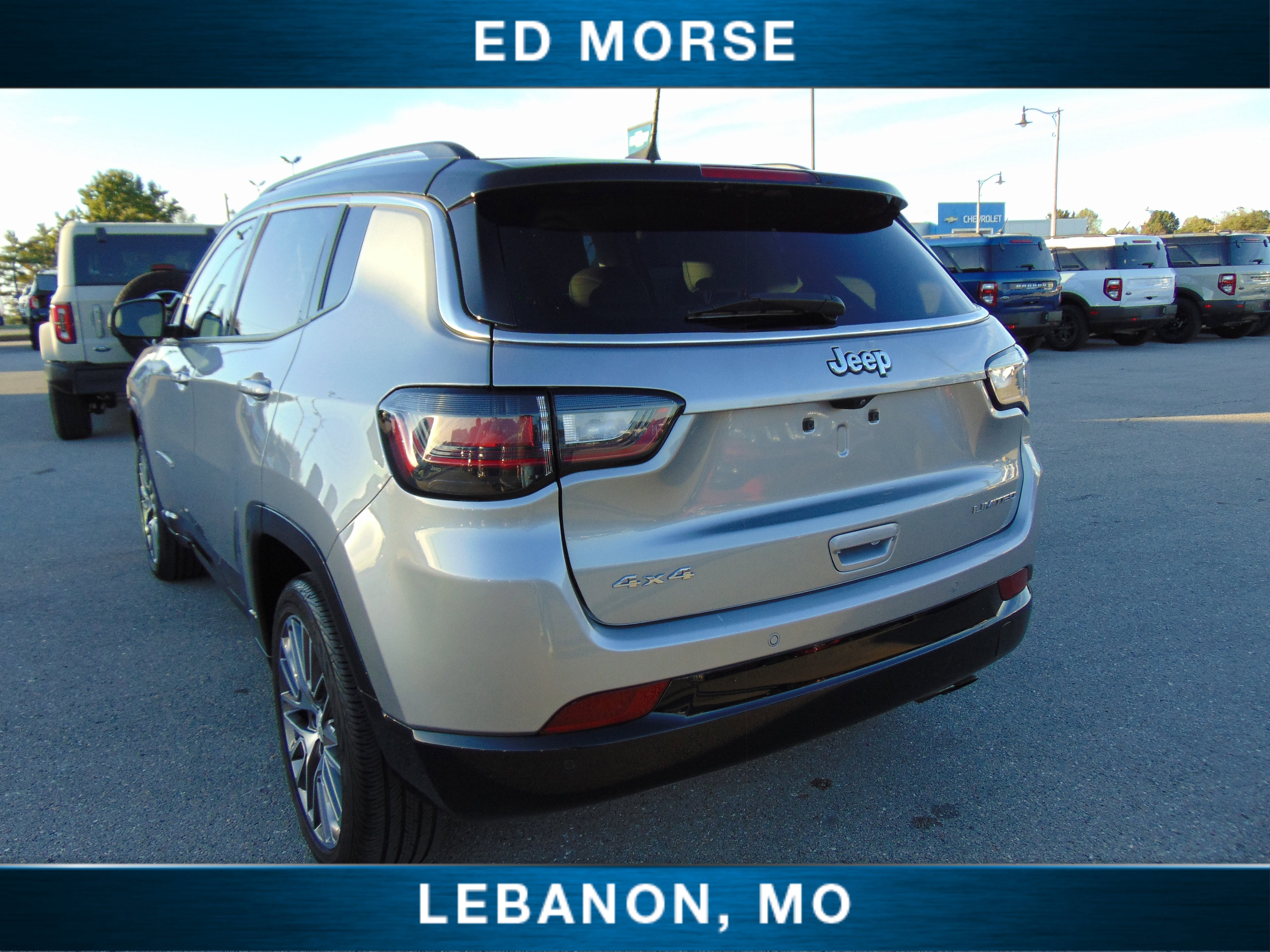 Used 2022 Jeep Compass Limited w/ Elite Group image 8
