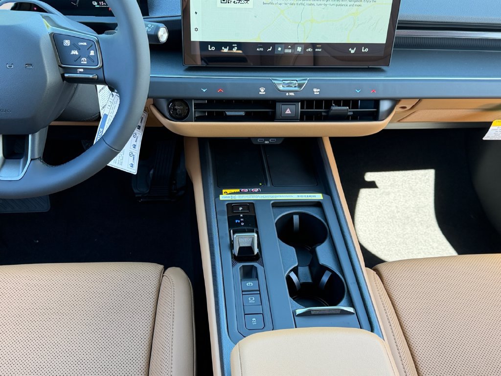 New 2026 Lexus ES 500e AWD/4WD image 11