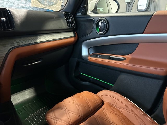 Used 2023 MINI Cooper Countryman SE w/ Storage Package image 82