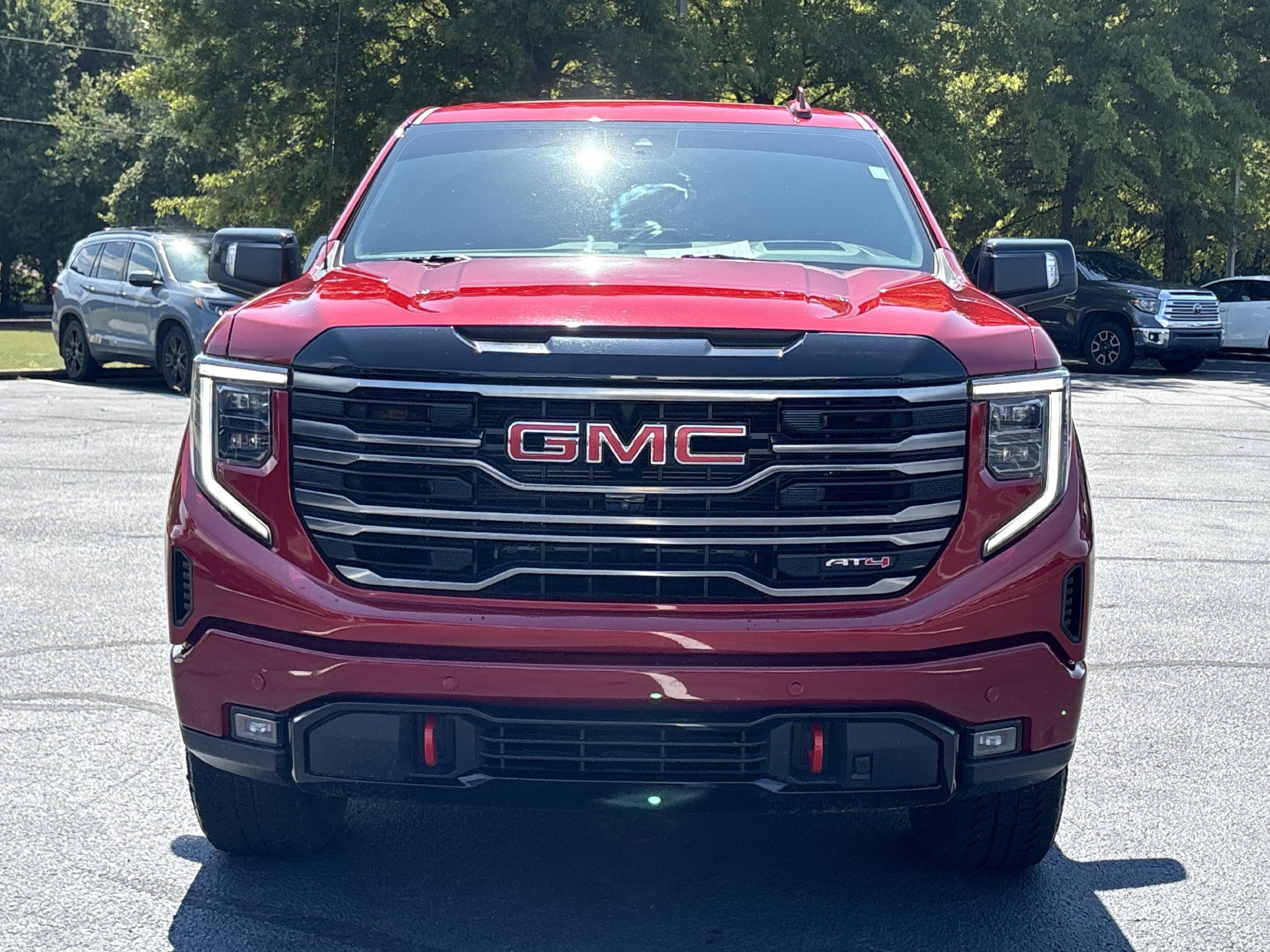 Used 2025 GMC Sierra 1500 AT4 w/ AT4 Premium Package AWD/4WD image 25