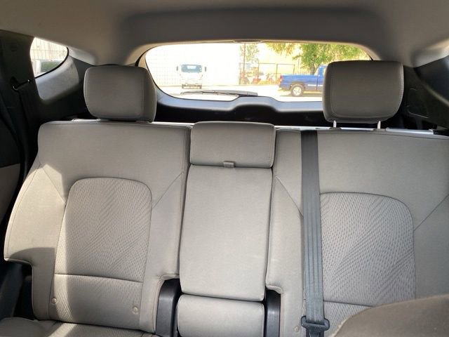 Used 2018 Hyundai Santa Fe Sport w/ 2.4L Value Package 02 FWD image 18