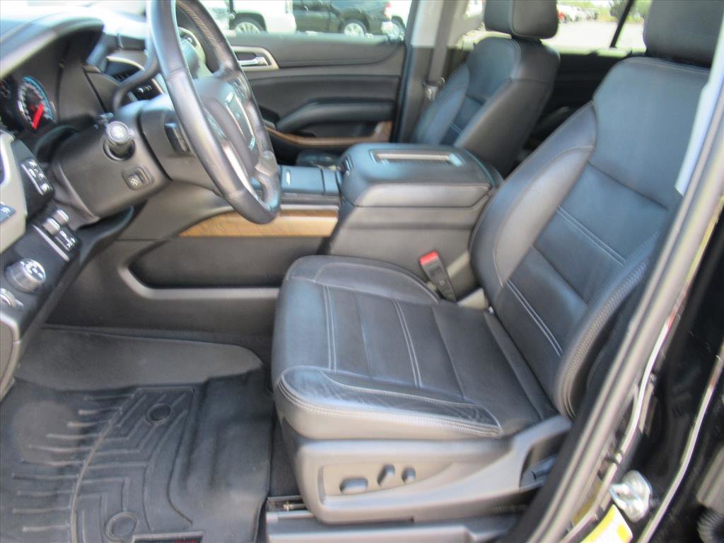 Used 2019 GMC Yukon XL Denali image 16