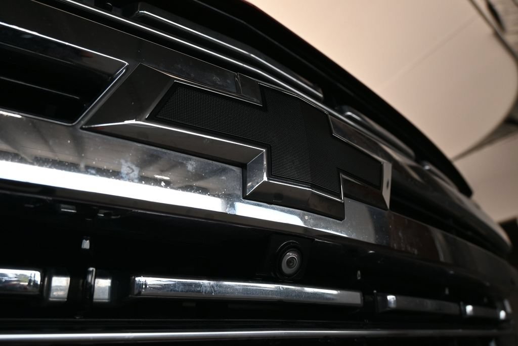 Used 2021 Chevrolet Tahoe Premier w/ Premium Package RWD image 60