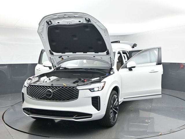 New 2026 Volvo XC90 B6 Plus w/ Protection Package Premier image 55
