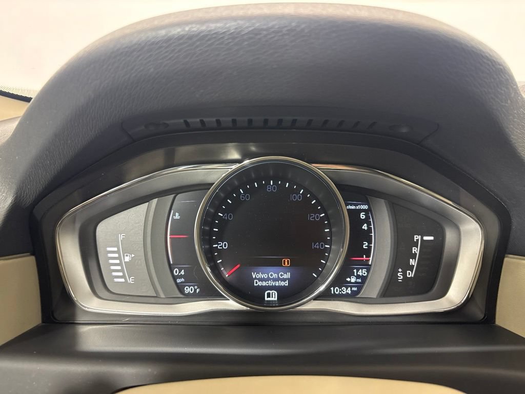 Used 2016 Volvo XC70 T5 Premier w/ Proximity Package AWD/4WD image 11