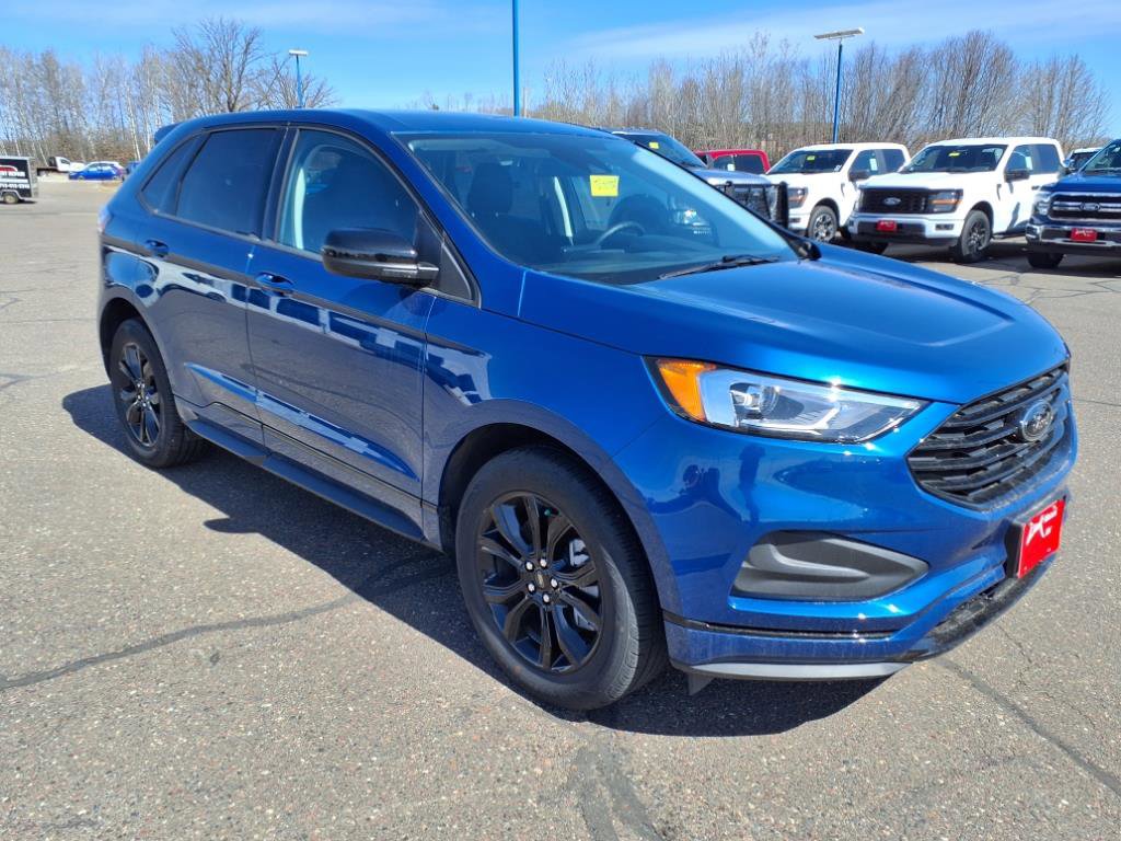 Certified 2024 Ford Edge SE w/ Black Appearance Package image 18