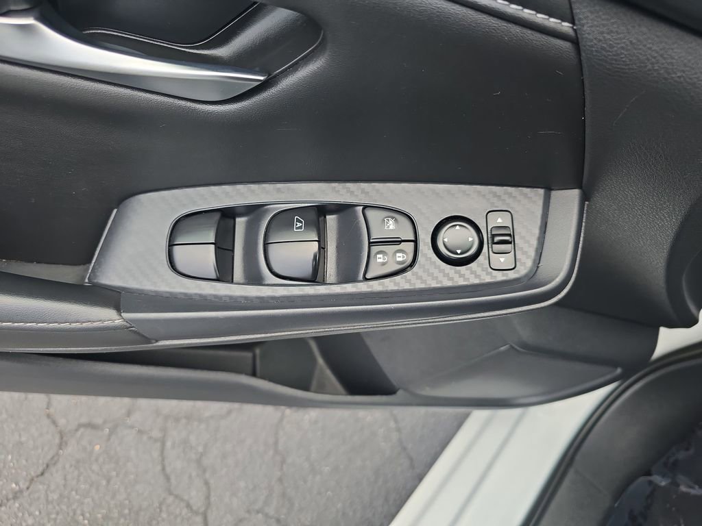 Used 2024 Nissan Sentra SV image 28