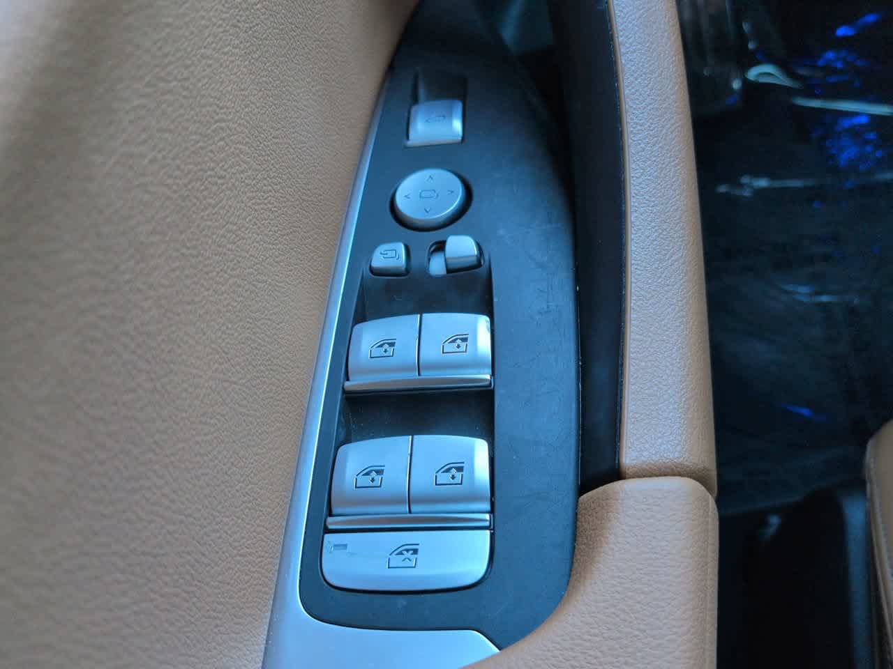 Used 2024 BMW X3 sDrive30i w/ Premium Package RWD image 24
