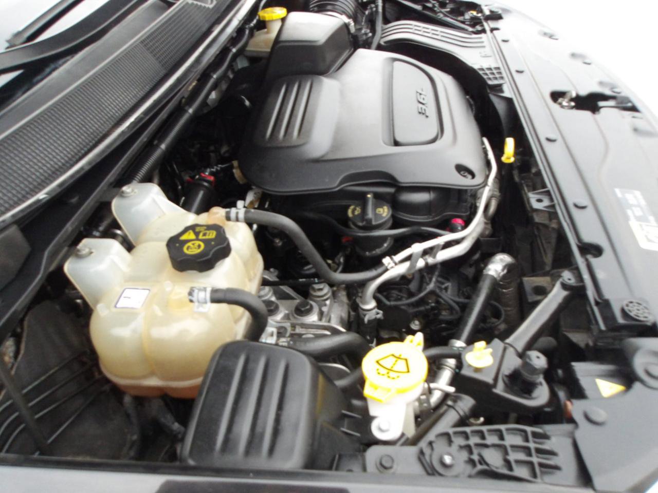 Used 2020 Chrysler Pacifica Limited FWD image 29