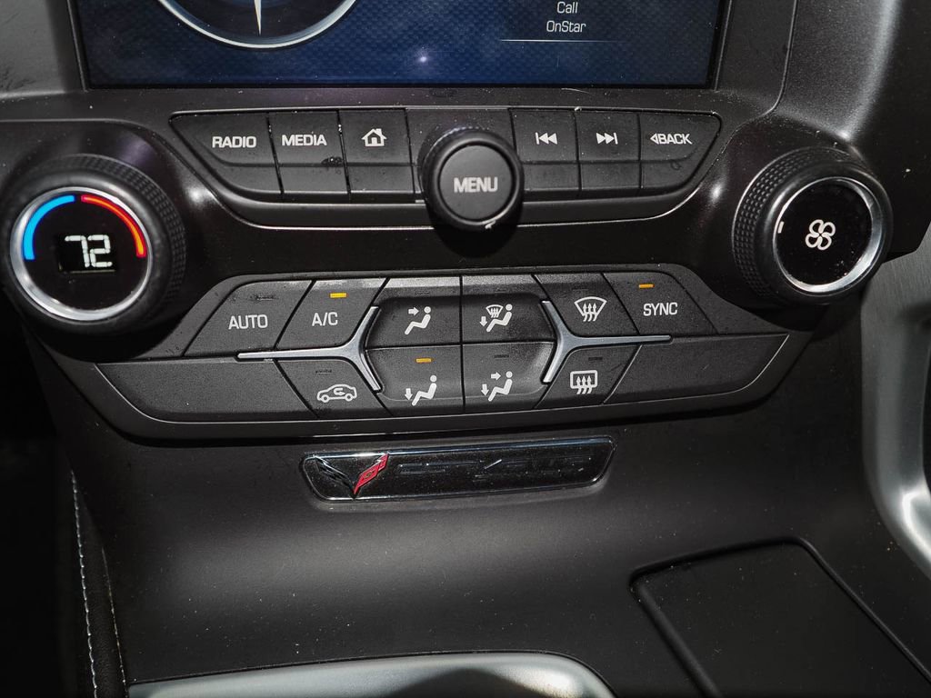 Used 2018 Chevrolet Corvette Stingray Coupe image 13