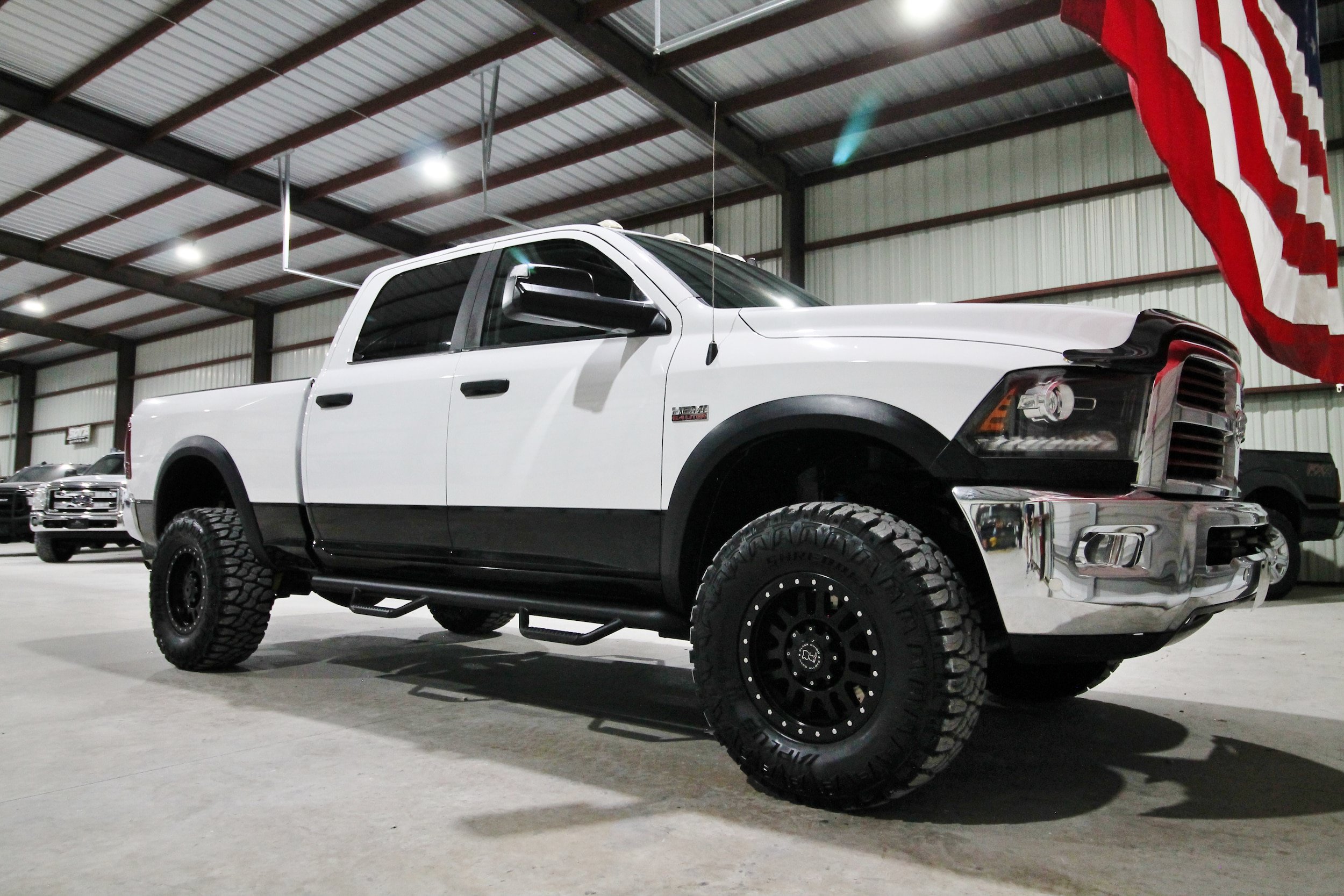 Used 2014 RAM 2500 Power Wagon w/ Luxury Group AWD/4WD image 16