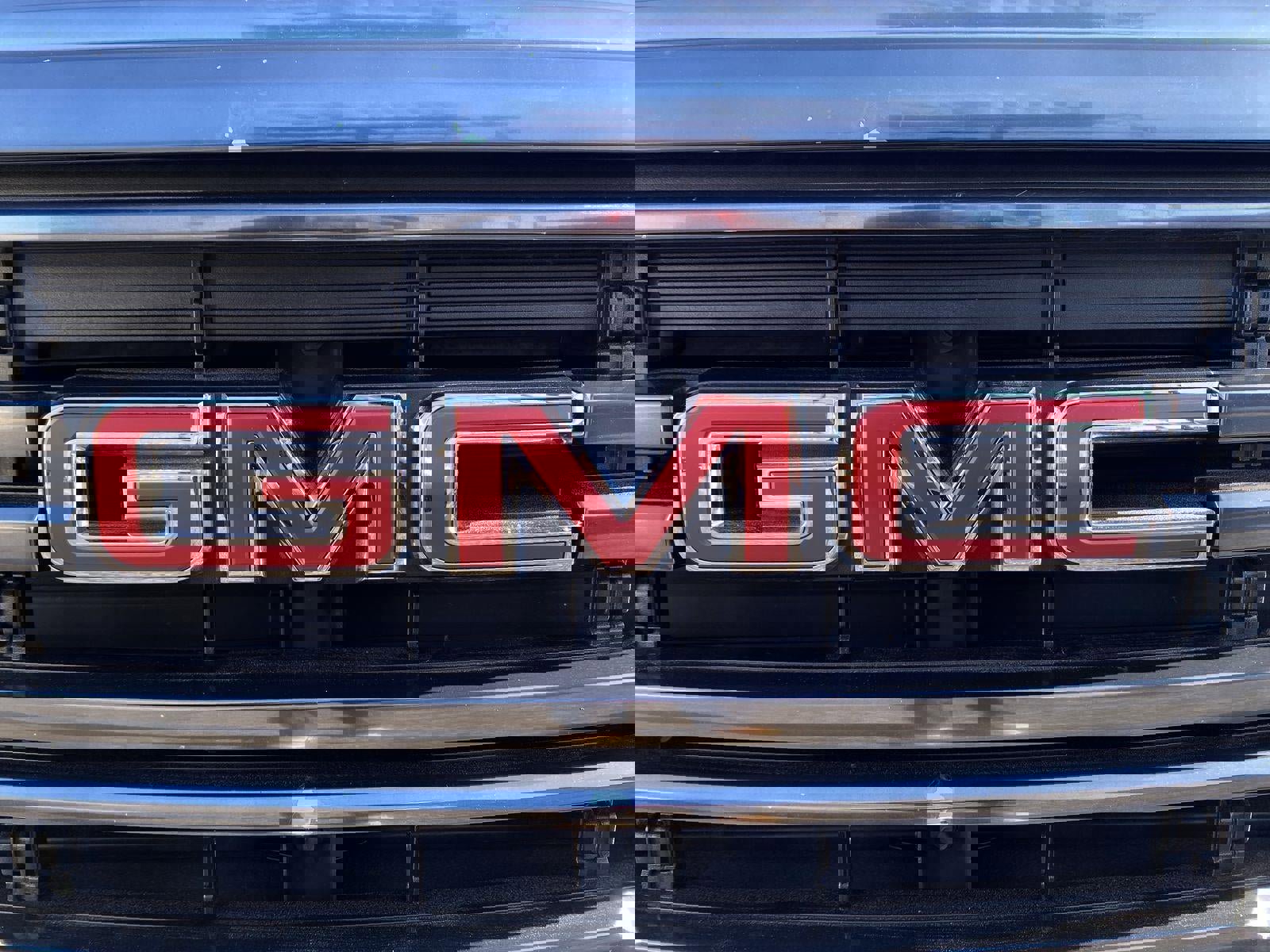 Used 2023 GMC Acadia AT4 image 23