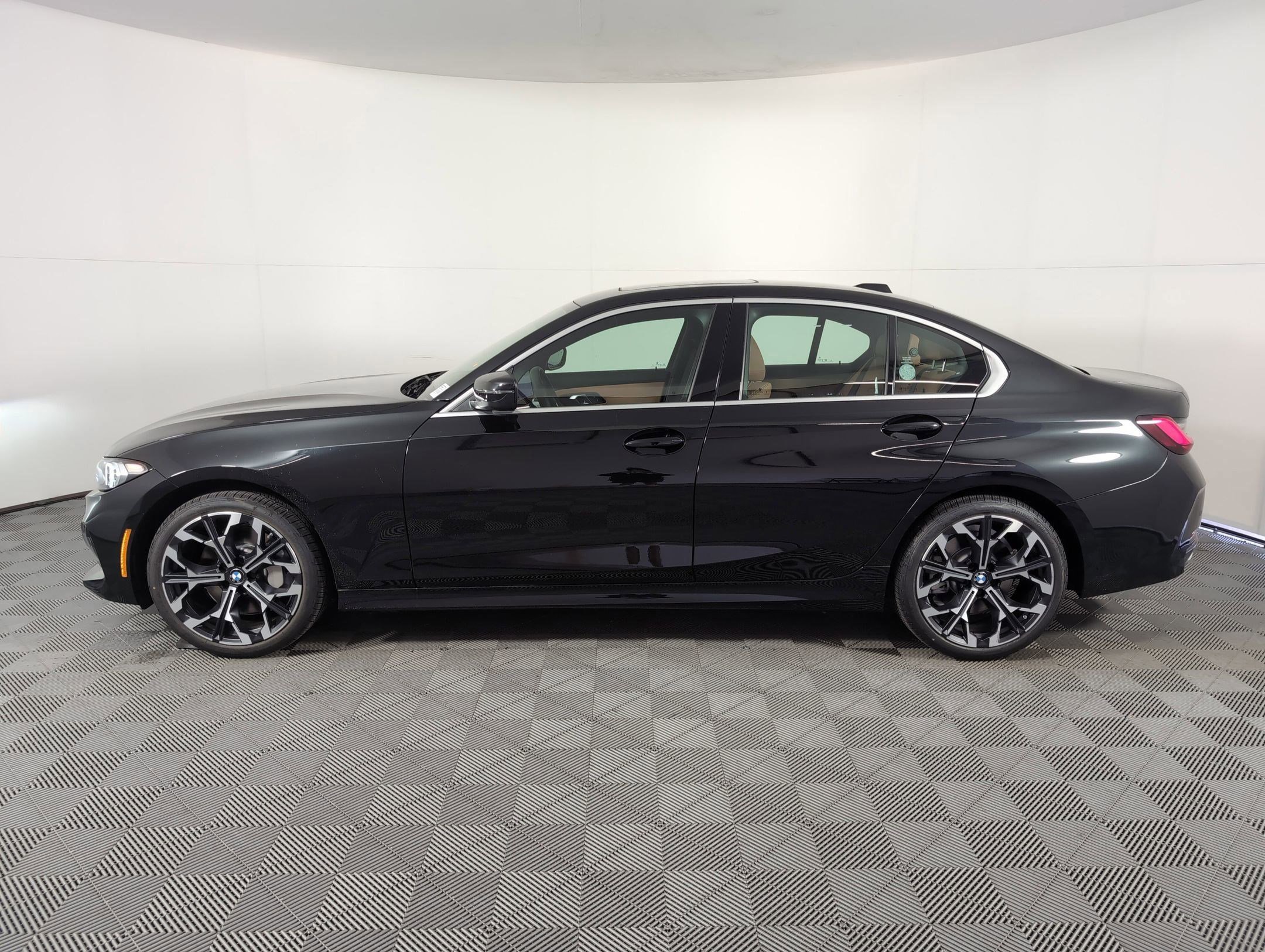 Used 2025 BMW 330i Sedan w/ Convenience Package video 2