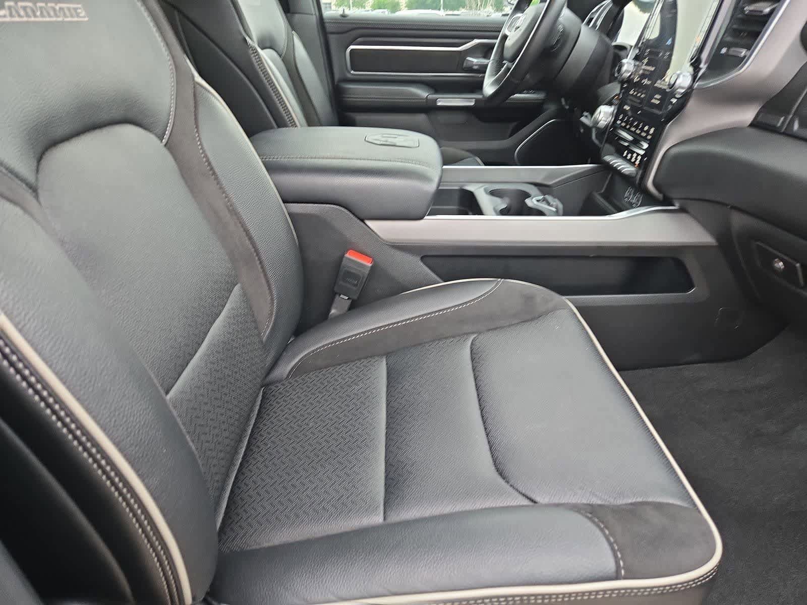 Used 2023 RAM 1500 Laramie AWD/4WD image 20