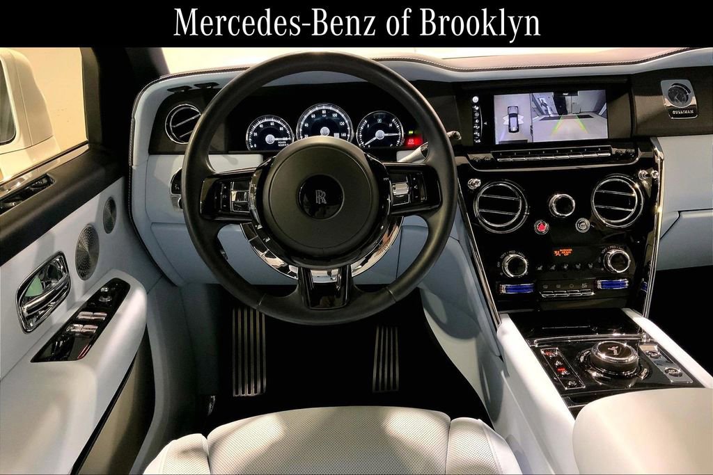 Used 2022 Rolls-Royce Cullinan w/ Cullinan Package AWD/4WD image 5