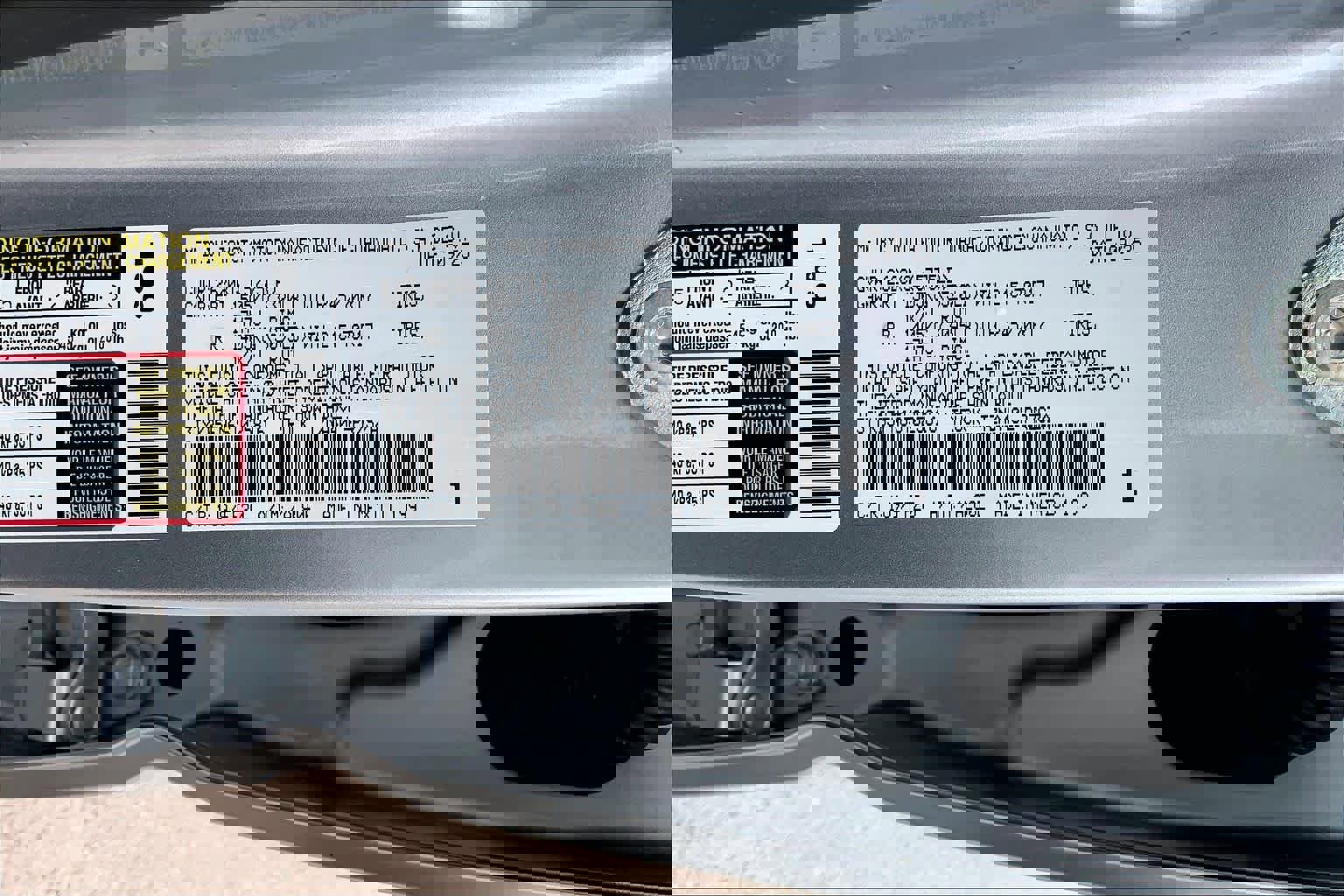 Used 2025 Toyota Tacoma SR5 image 34