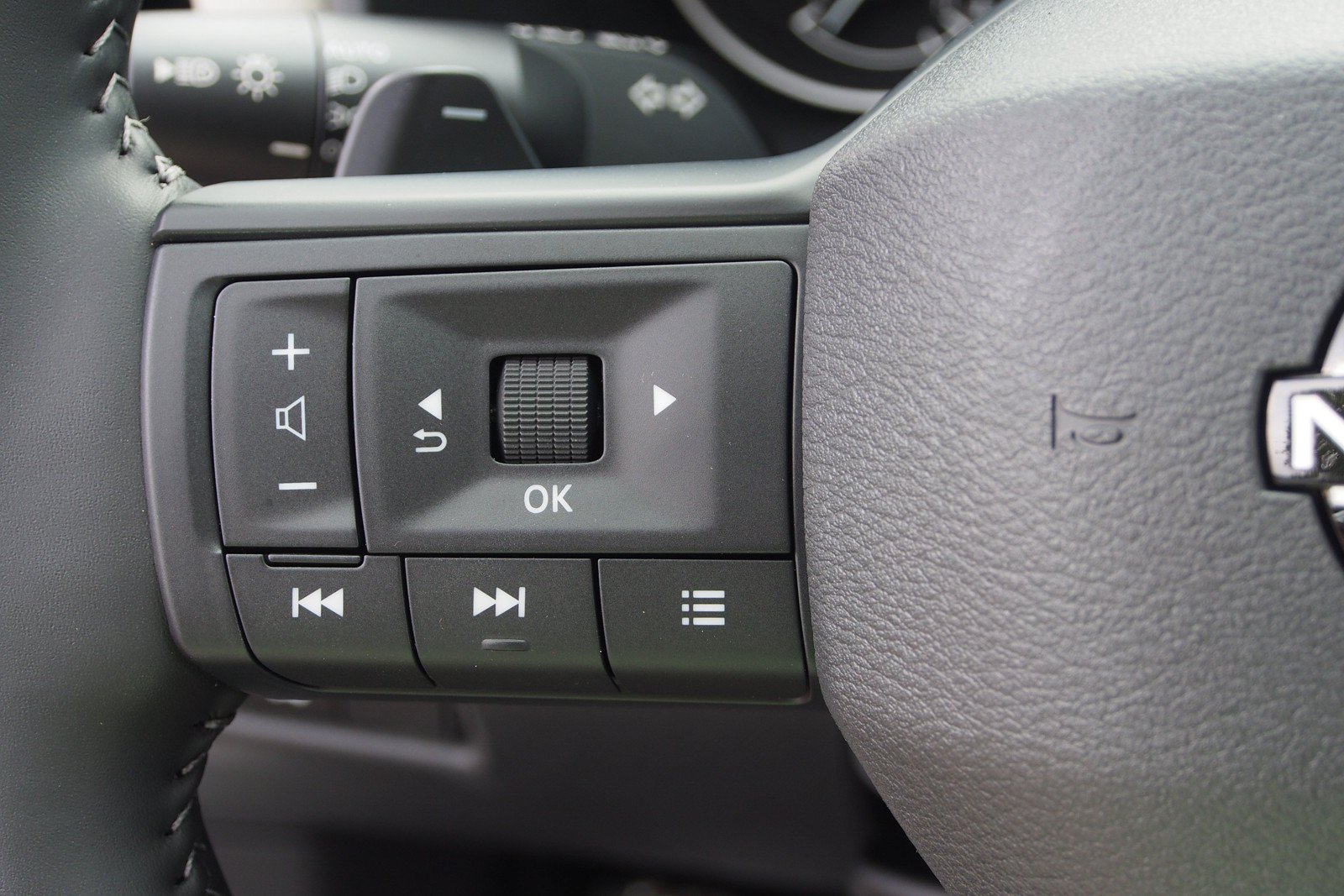 New 2026 Nissan Rogue Dark Armor FWD image 21