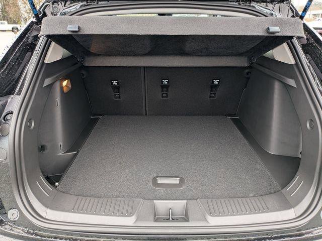 New 2026 Chevrolet Trax LT w/ Driver Confidence Package image 14