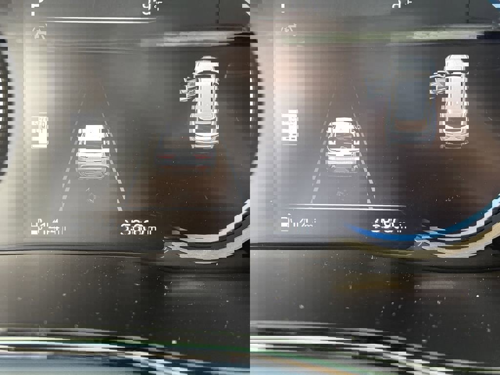 Used 2023 Genesis GV70 3.5T Sport w/ Sport Advanced Package image 31