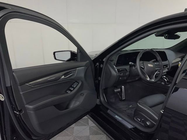 Certified 2025 Cadillac CT5 V Blackwing w/ Super Cruise 1 Package image 22