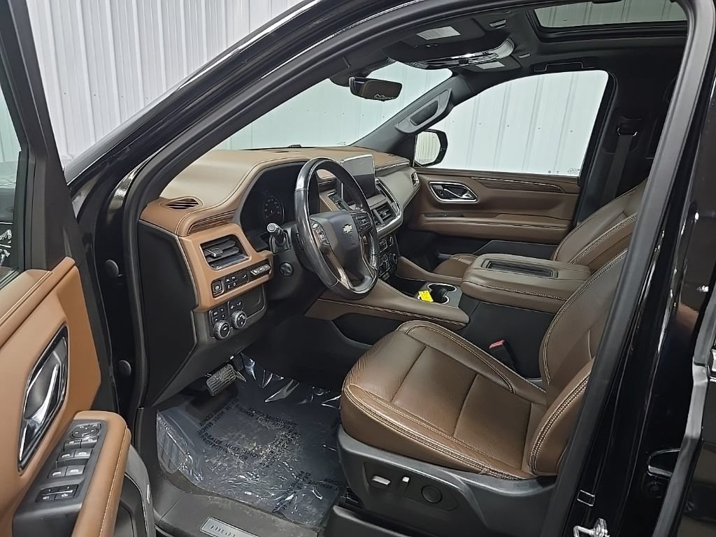 Used 2021 Chevrolet Tahoe High Country AWD/4WD image 30
