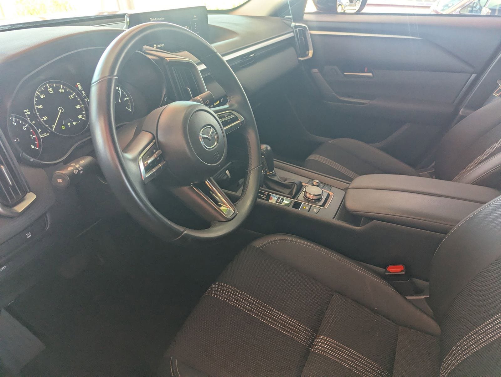 Used 2025 MAZDA CX-50 AWD 2.5 S w/ Premium Package image 15