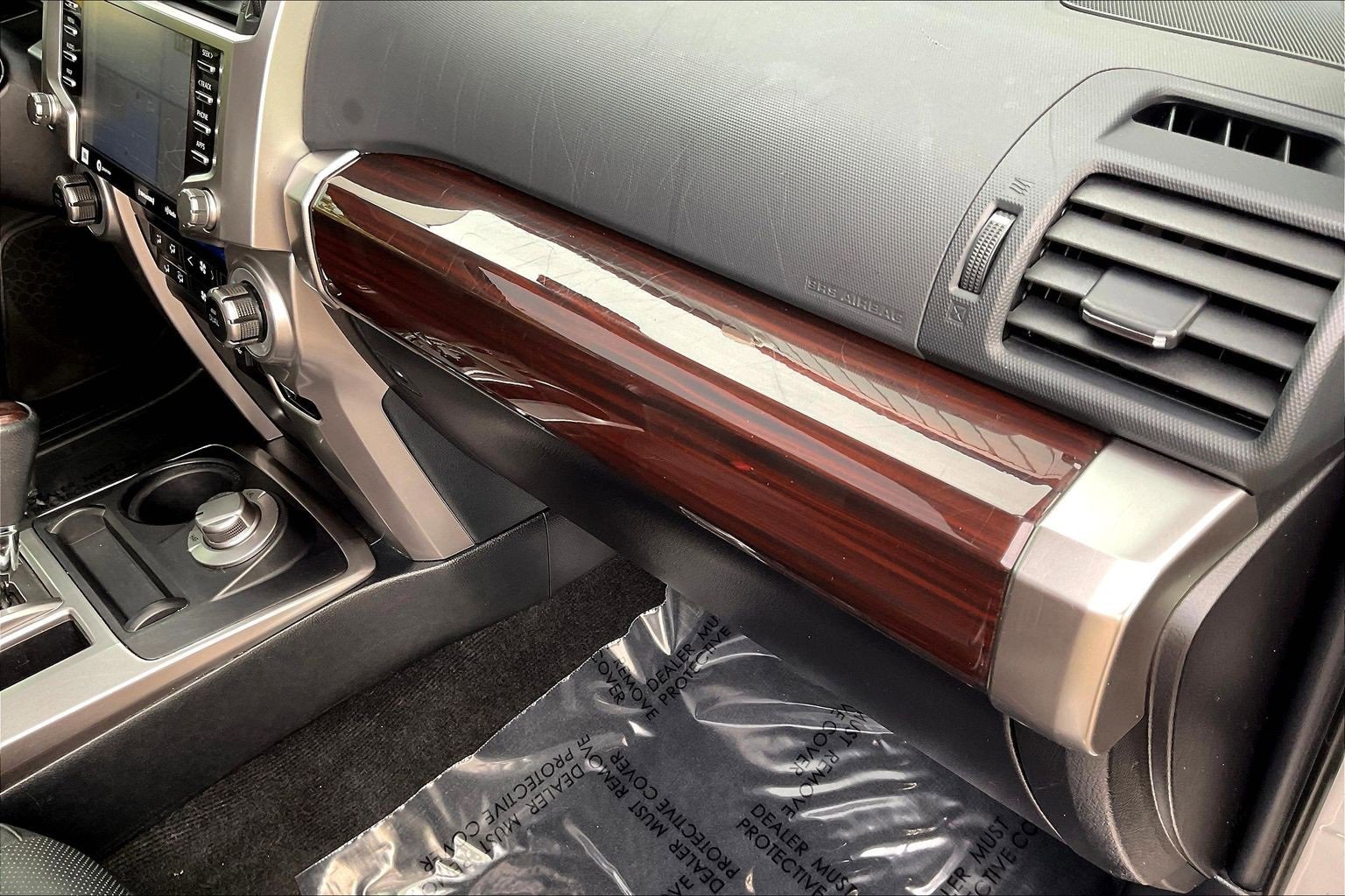 Used 2022 Toyota 4Runner Limited image 19