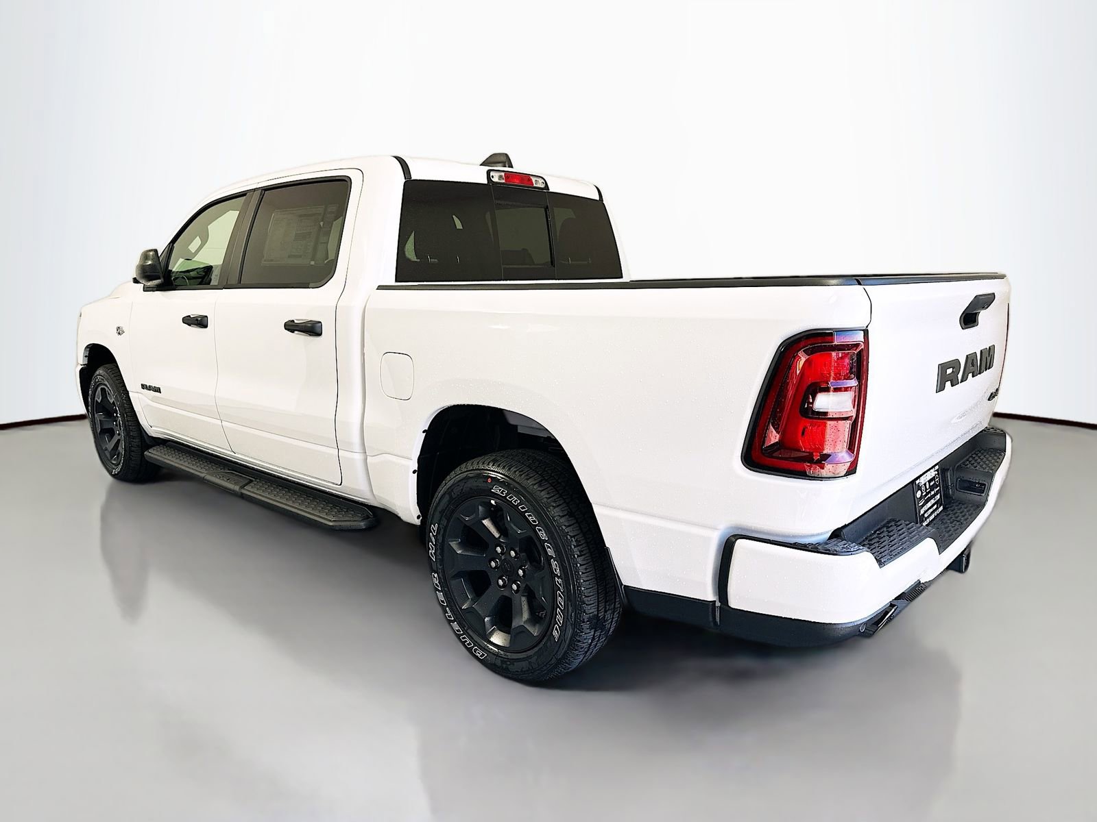New 2026 RAM 1500 Express AWD/4WD image 5