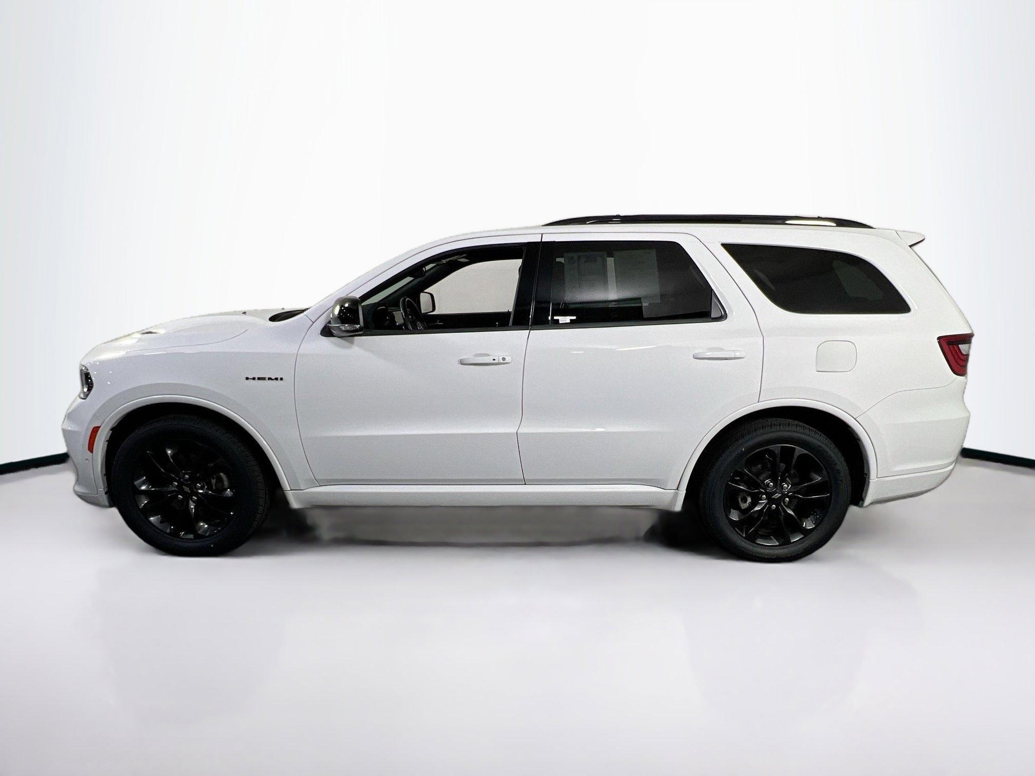 Used 2023 Dodge Durango R/T AWD/4WD image 8