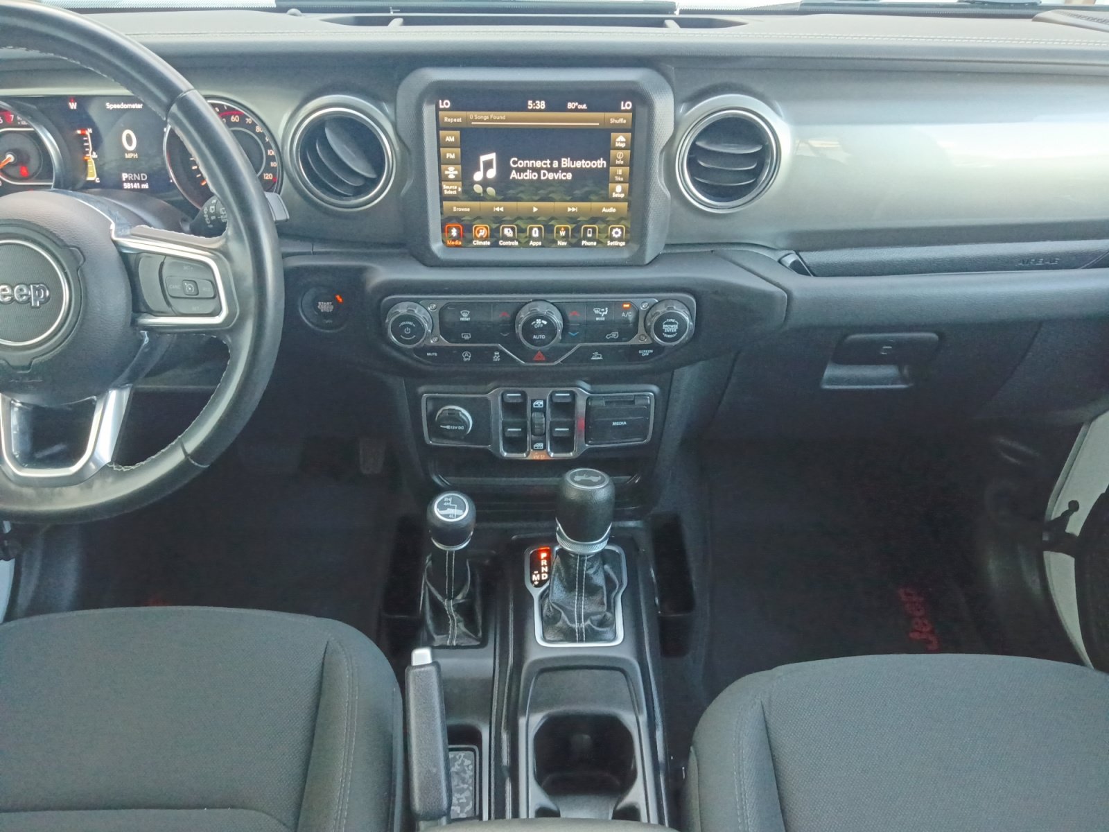 Used 2021 Jeep Wrangler Unlimited Sahara w/ Uconnect 4C Nav & Sound Group AWD/4WD image 22