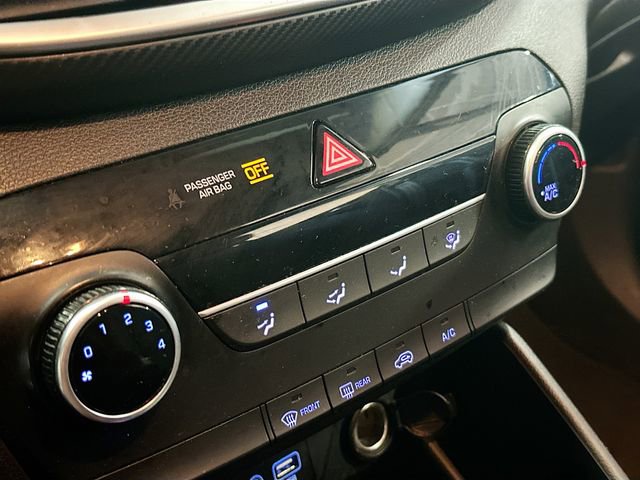 Used 2020 Hyundai Tucson SE image 16