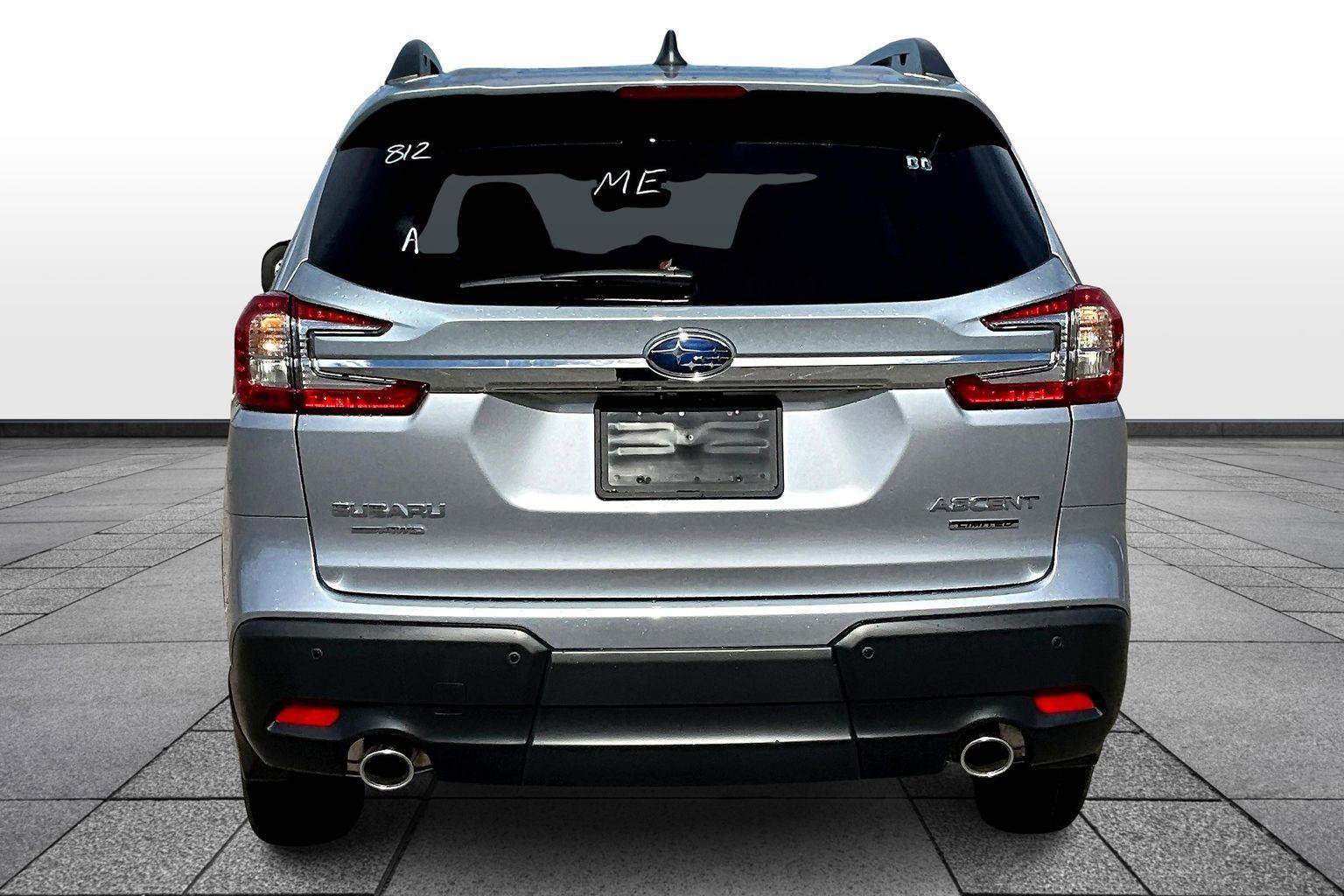 New 2025 Subaru Ascent Limited image 4