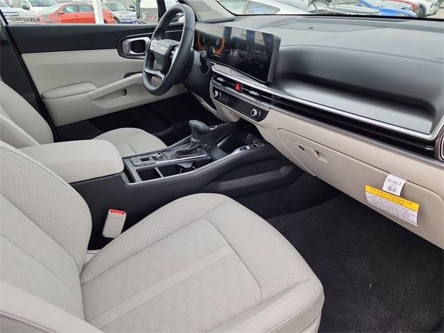 New 2026 Kia Sorento S image 17