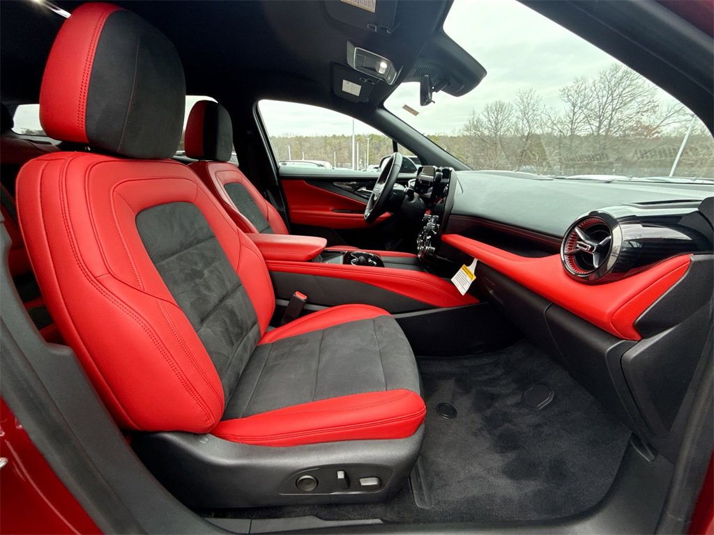 Used 2024 Chevrolet Blazer EV RS image 25