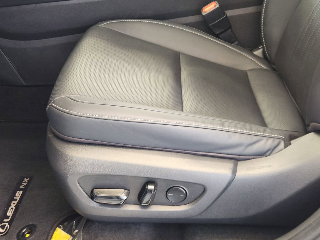 Used 2024 Lexus NX 250 FWD w/ Towing Package (2000 Lbs) image 24