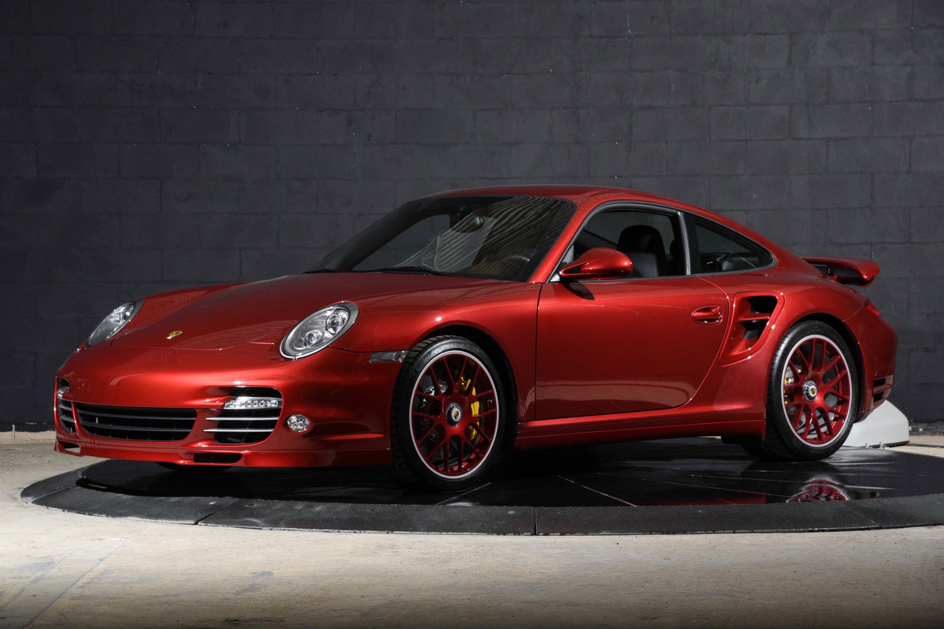 Used 2011 Porsche 911 Turbo S AWD/4WD image 10