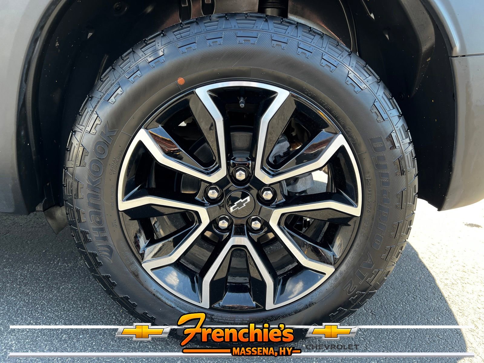 Used 2024 Chevrolet TrailBlazer ACTIV AWD/4WD image 6